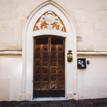 Angelina Rooms In Rom Exterior foto