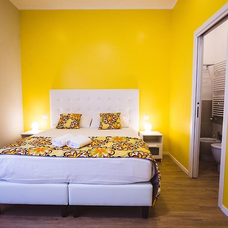 Angelina Rooms In Rom Exterior foto
