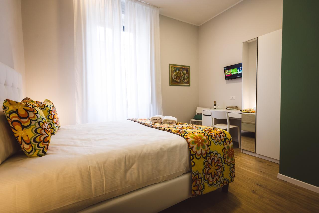 Angelina Rooms In Rom Exterior foto