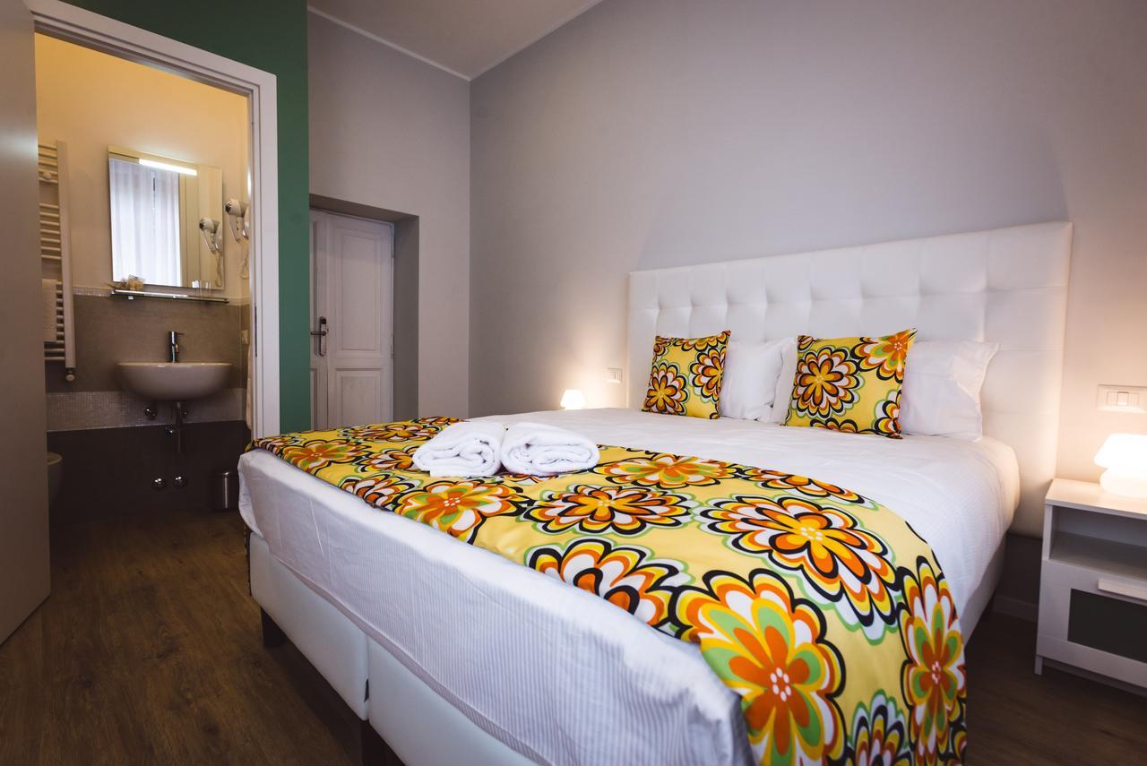 Angelina Rooms In Rom Exterior foto