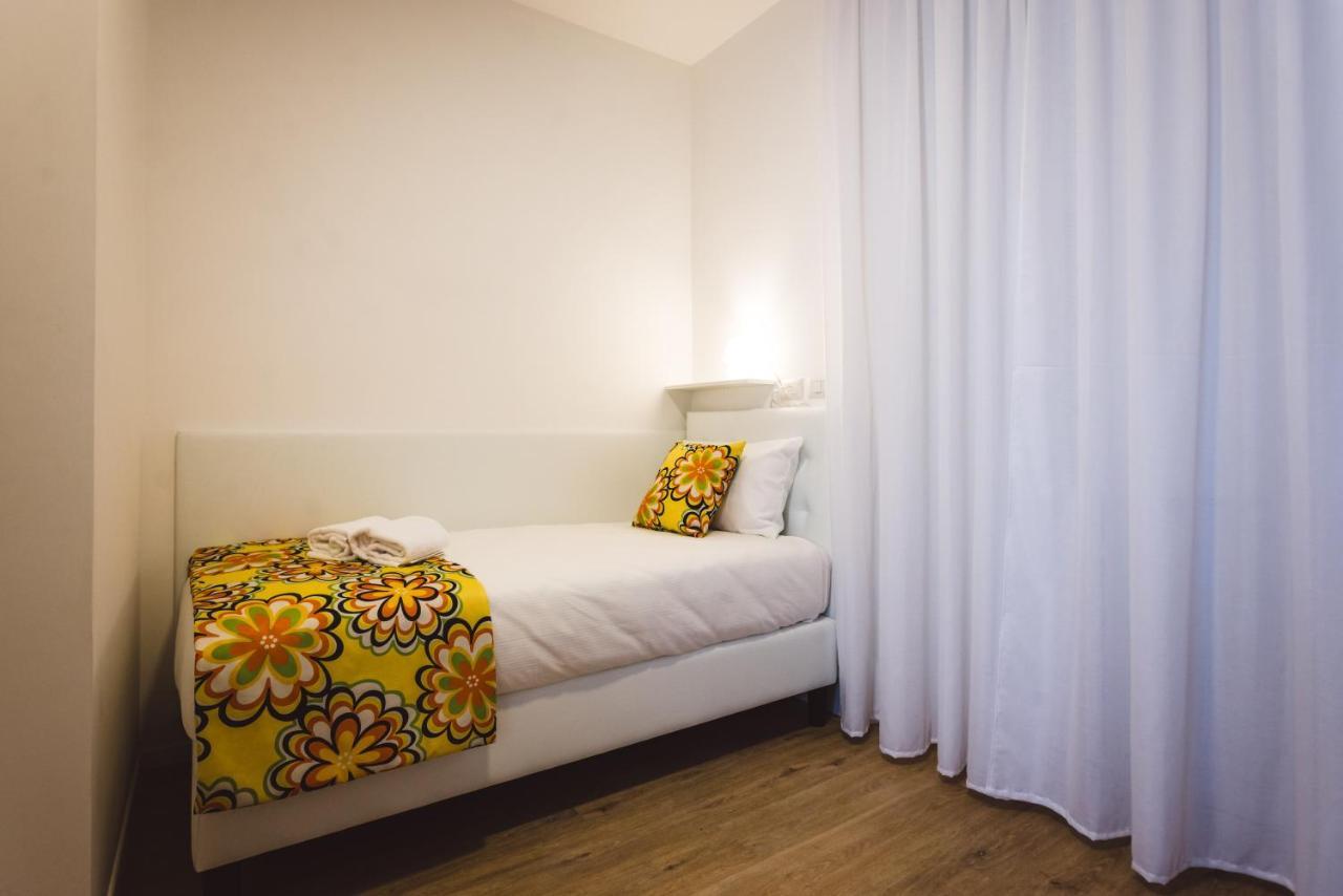 Angelina Rooms In Rom Exterior foto